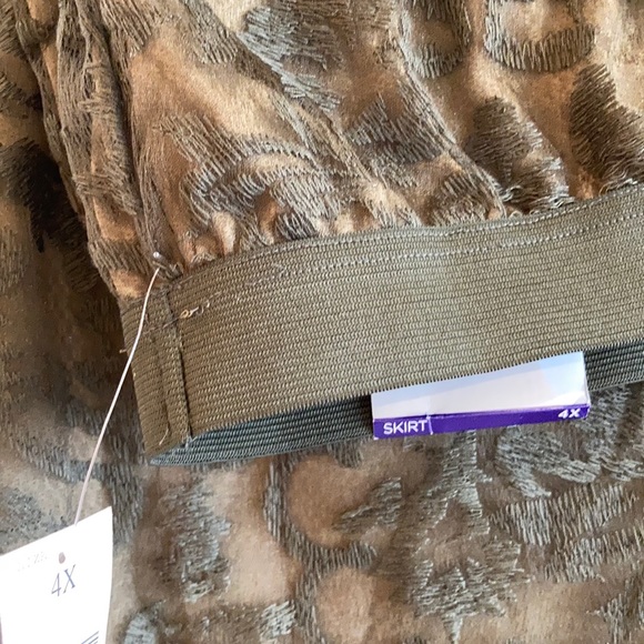 NWT Catherines Olive lined Lace skirt PLUS sz 4X - Picture 3 of 7